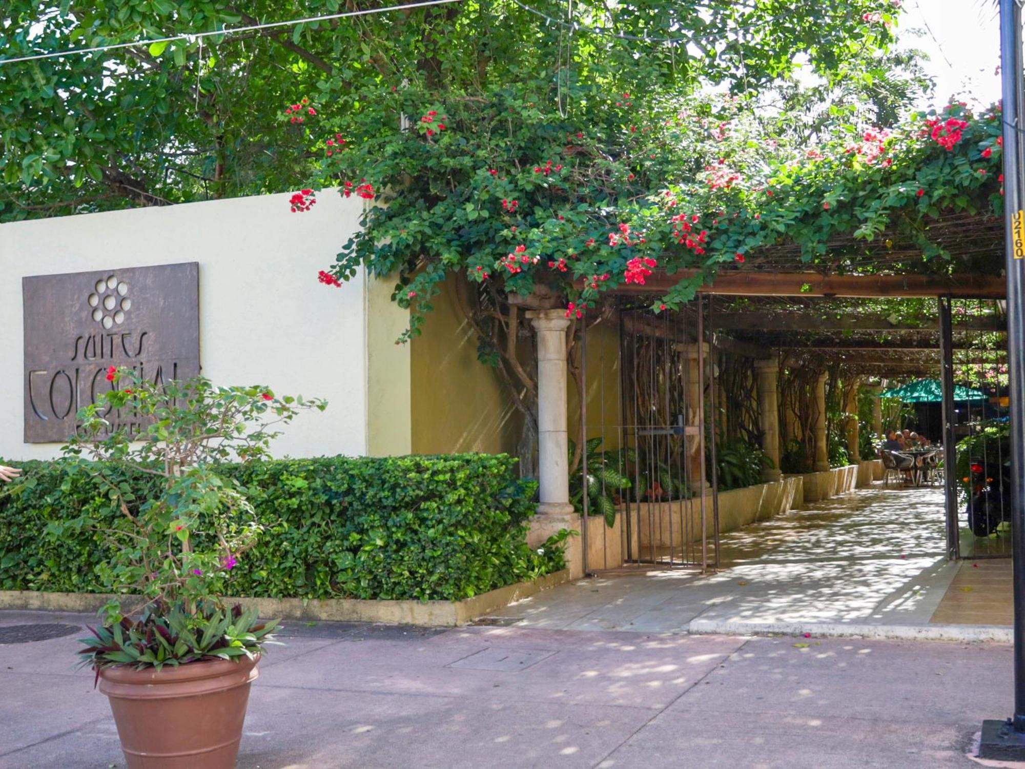 Suites Colonial Cozumel Luaran gambar